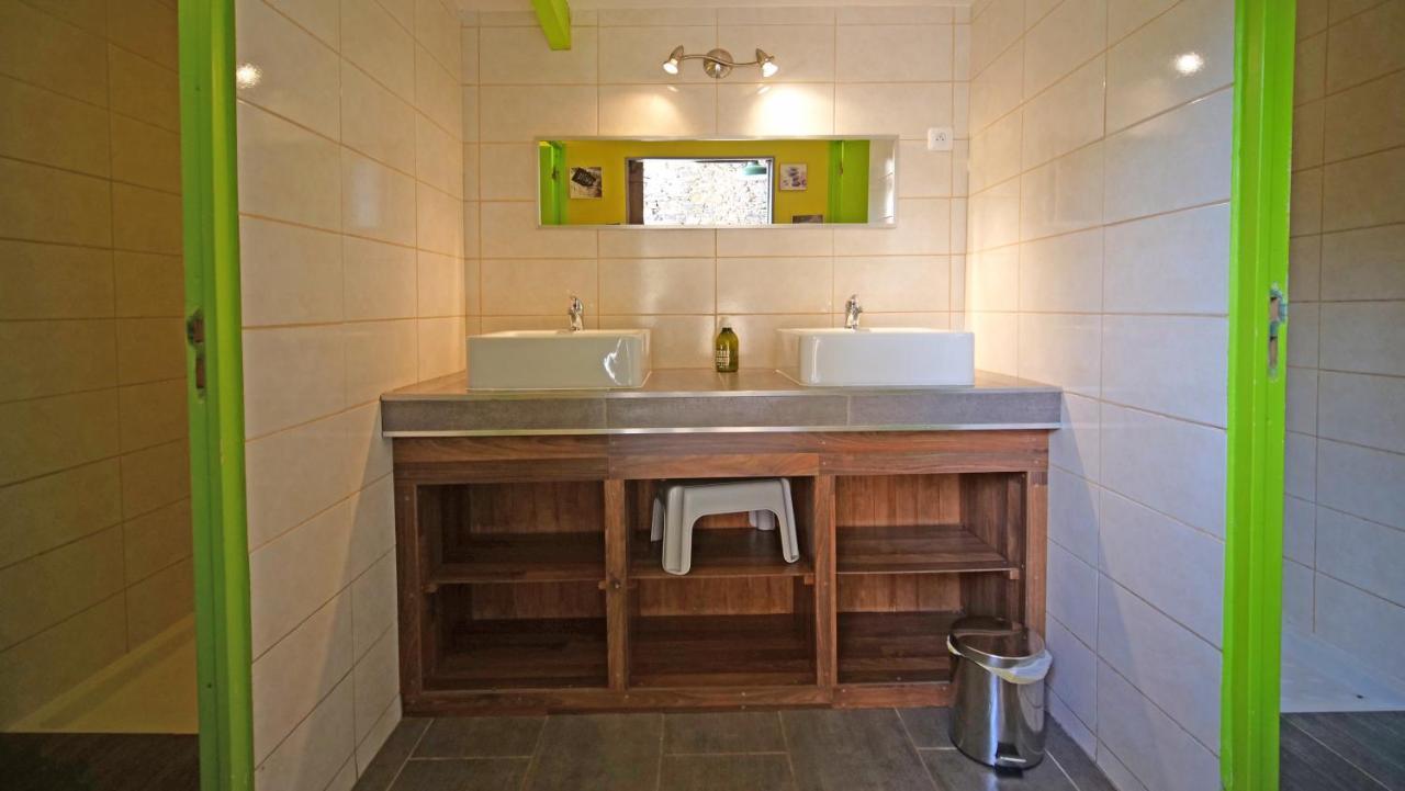 Aux Yourtes De La Fabrique Saint-Florent-des-Bois 外观 照片